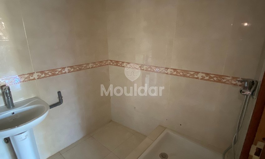 شقة جميلة 4 غرف للإيجار في الرباط ديور جامع - view 12