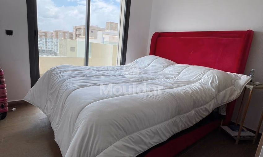 شقة للإيجار في دار بوعزة: الراحة والأمان