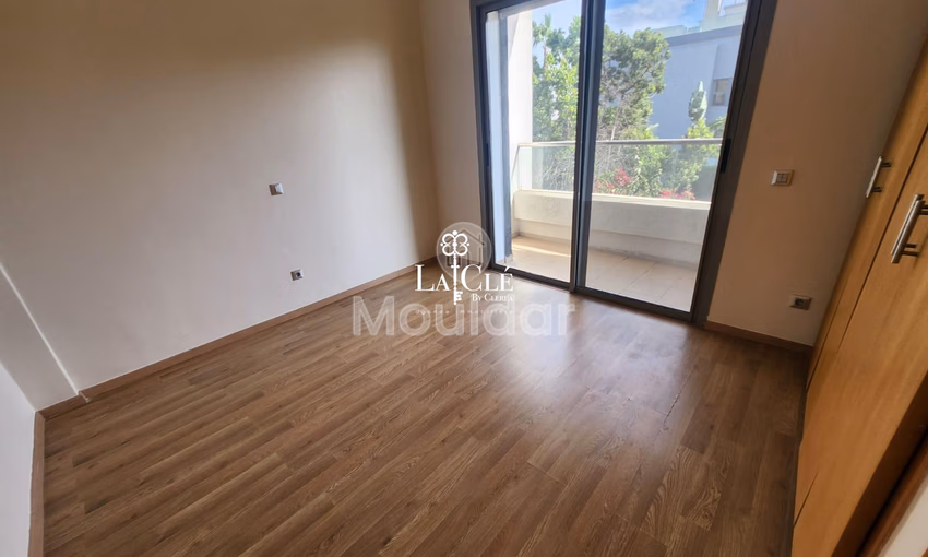 Elegant Villa for Rent in Errahma: 3 Bedrooms with Garden