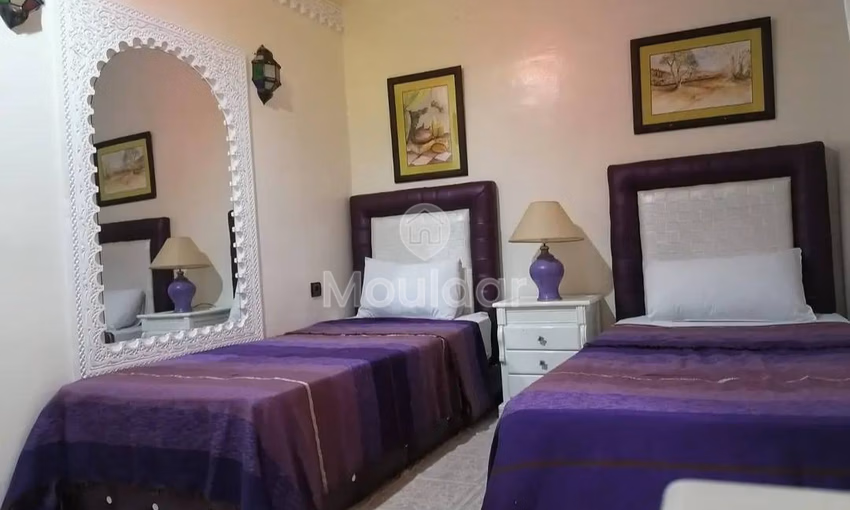 فيلا فاخرة في مراكش: 10 غرف مع حمام سباحة وحديقة فيلا فاخرة في مراكش: 10 غرف مع حمام سباحة وحديقة