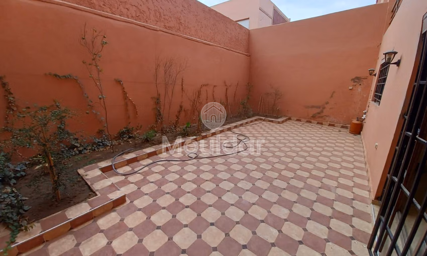 Villa Élégante à Tamensourt : 4 Chambres avec Jardin Villa Élégante à Tamensourt : 4 Chambres avec Jardin