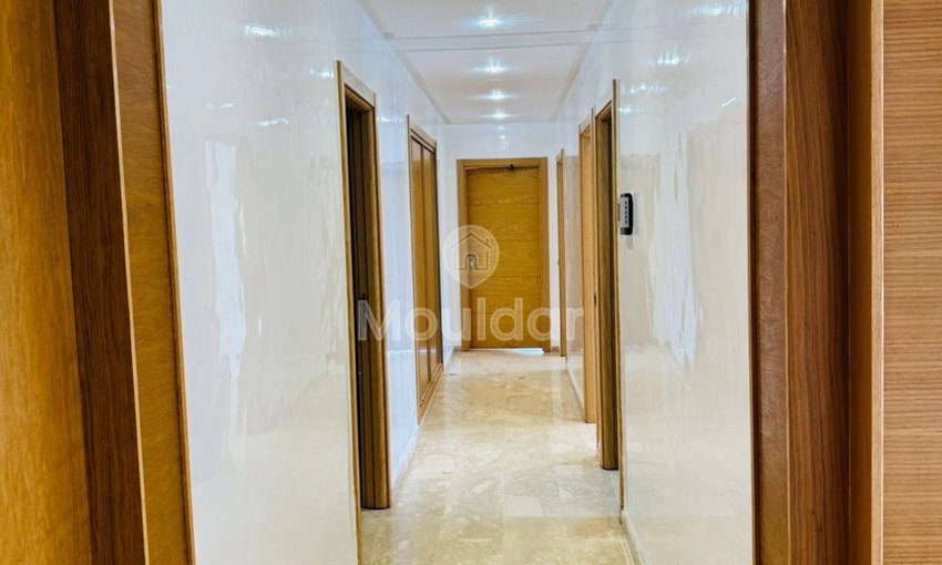 شقة للإيجار في دار بوعزة: الراحة والأمان - view 6