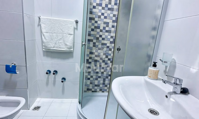 Escape to Tangier: 3-Bedroom Apartment with Security and Comfort