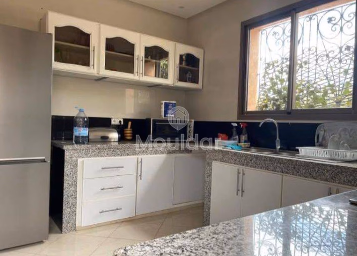 Villa de Rêve à Marrakech : Luxe, Piscine et Vue Imprenable Villa de Rêve à Marrakech : Luxe, Piscine et Vue Imprenable