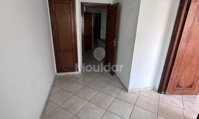 Casablanca'da geniş bir terasli güzel bir daire - view 4