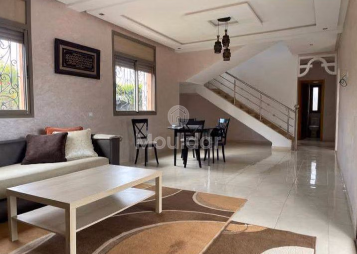 Villa de Rêve à Marrakech : Luxe, Piscine et Vue Imprenable