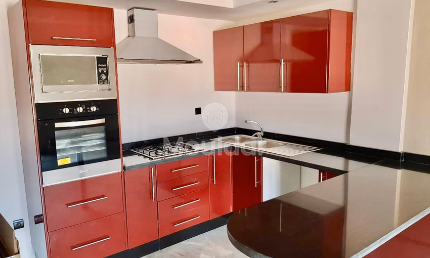 Studio Chic à Louer à Marrakech - Balcon et Parking Inclus