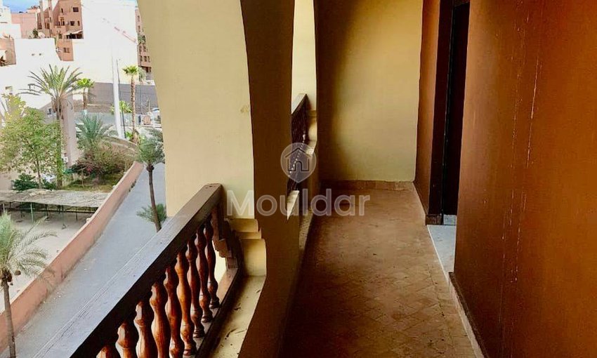 استوديو أنيق للإيجار في مراكش - شرفة وموقف سيارات شامل - view 2