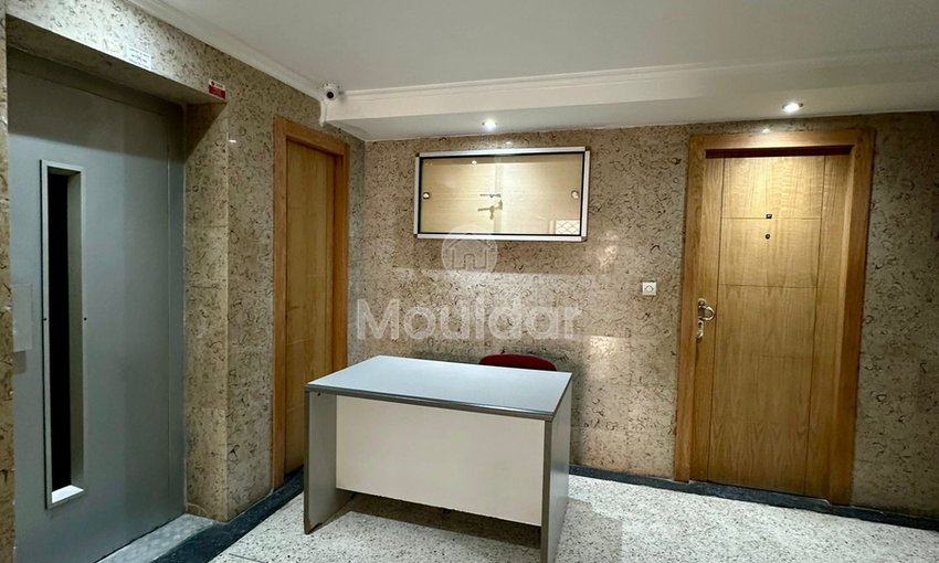 شقة للإيجار في طنجة: 3 غرف نوم مع مطبخ مجهز - view 8