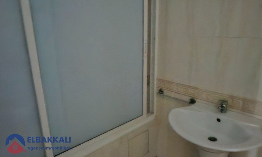 شقة للإيجار في طنجة: 5 غرف، إطلالة رائعة - view 23