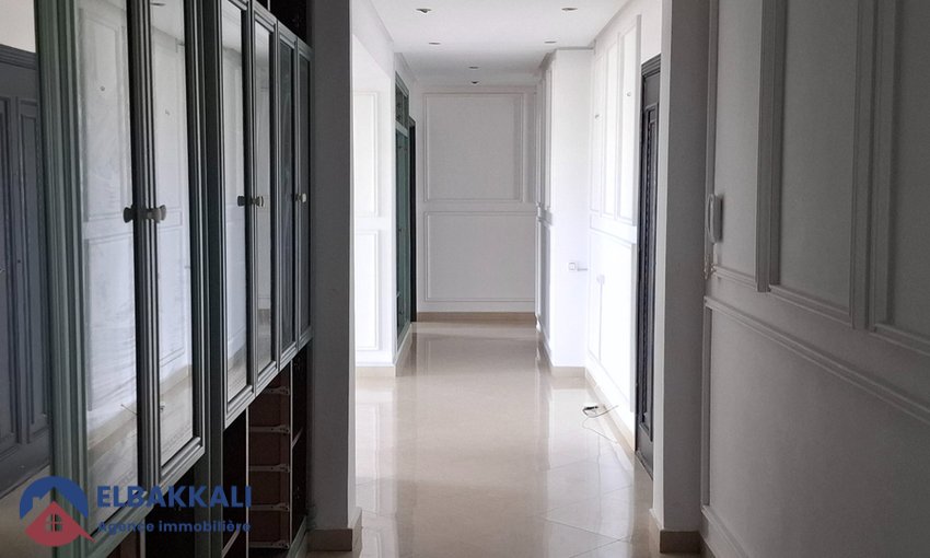 شقة للإيجار في طنجة: 5 غرف، إطلالة رائعة - view 15