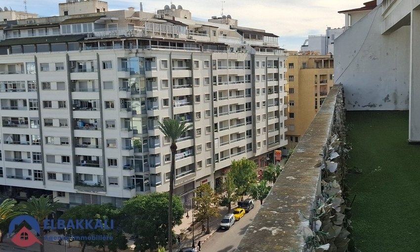 شقة للإيجار في طنجة: 5 غرف، إطلالة رائعة - view 3