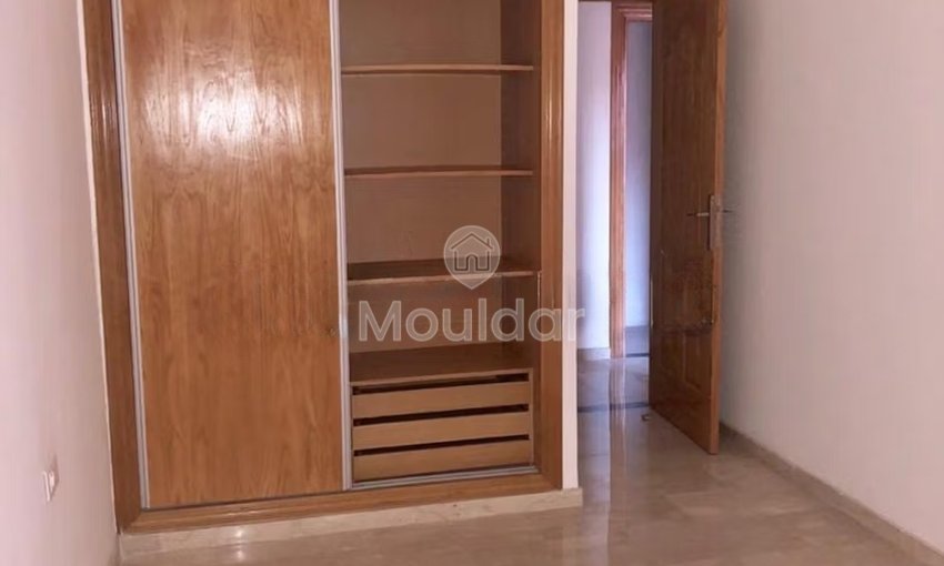 Închiriere pe termen lung – Apartament gol cu 2 camere, situat ideal în cartierul râvnit Guéliz din Marrakech - view 5