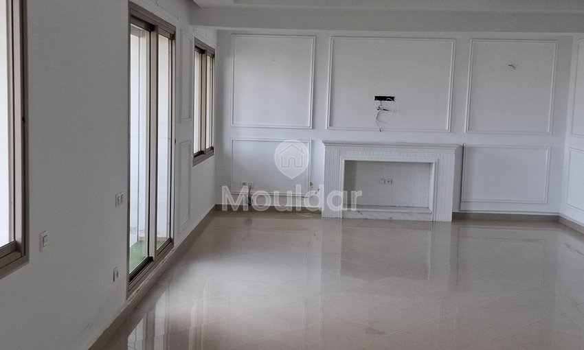 Appartement à Louer à Tanger : 5 Chambres, Vue Imprenable - view 9