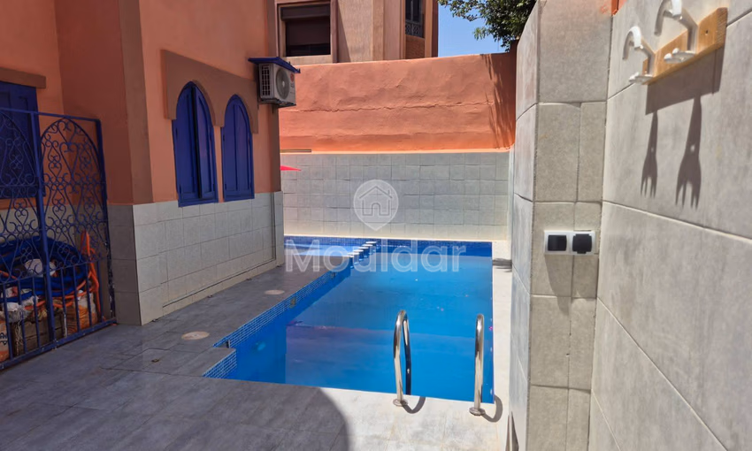 Villa de Luxe à Louer à Marrakech : 5 Chambres avec Piscine Villa de Luxe à Louer à Marrakech : 5 Chambres avec Piscine