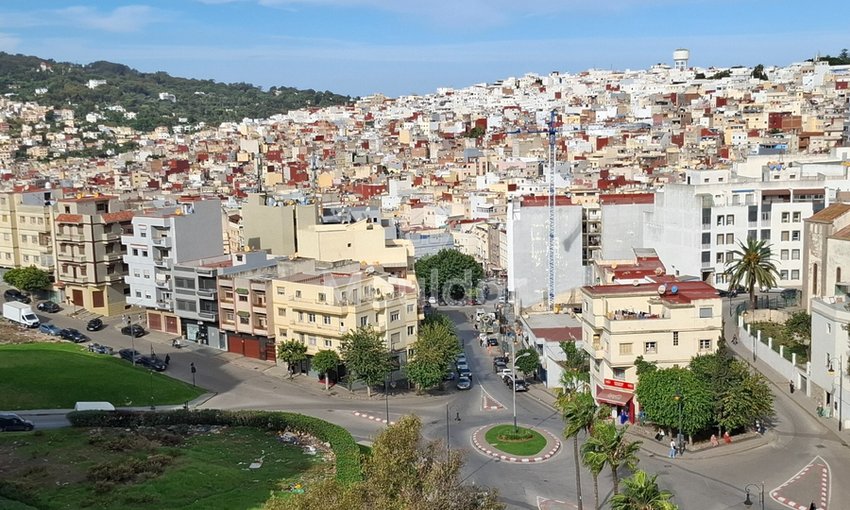 Appartement à Louer à Tanger : 5 Chambres, Vue Imprenable - view 7