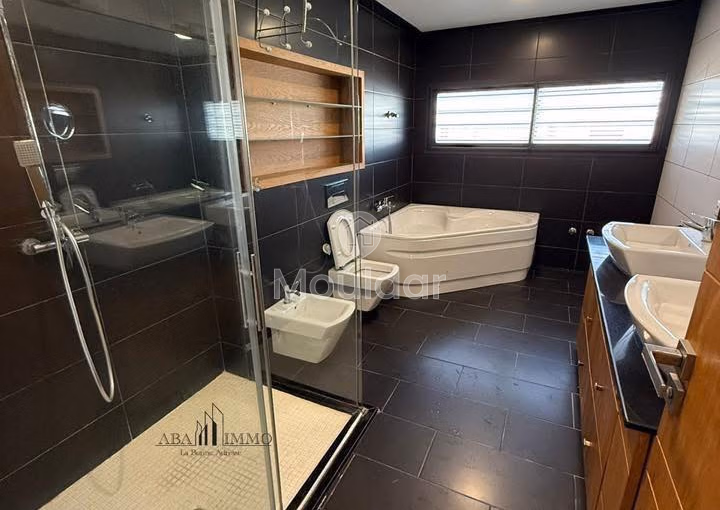 Rent Your Dream Villa in Bouskoura with Pool