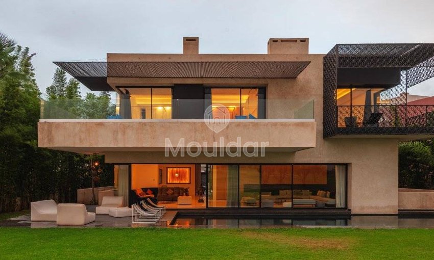 فيلا فسيحة في الدار البيضاء: 5 غرف، فرصة للانقضاض عليها - view 24