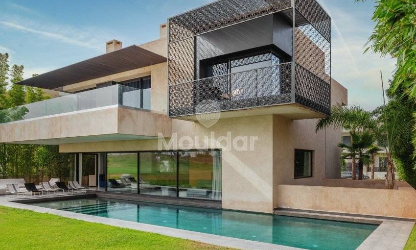 فيلا فسيحة في الدار البيضاء: 5 غرف، فرصة للانقضاض عليها - view 2