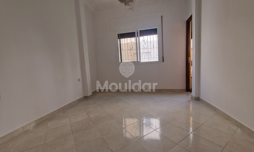 Charming Apartment for Sale in Ksar el-Kebir with Balcony