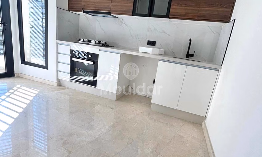 Appartement à Louer à Casablanca : 2 Chambres, Cuisine Équipée Appartement à Louer à Casablanca : 2 Chambres, Cuisine Équipée