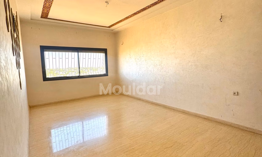 Superbe Appartement 3 Chambres à Vendre à Fès avec Balcon