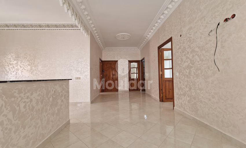 Apartment in Ksar el-Kebir: 2 Bedrooms and Charming Balcony