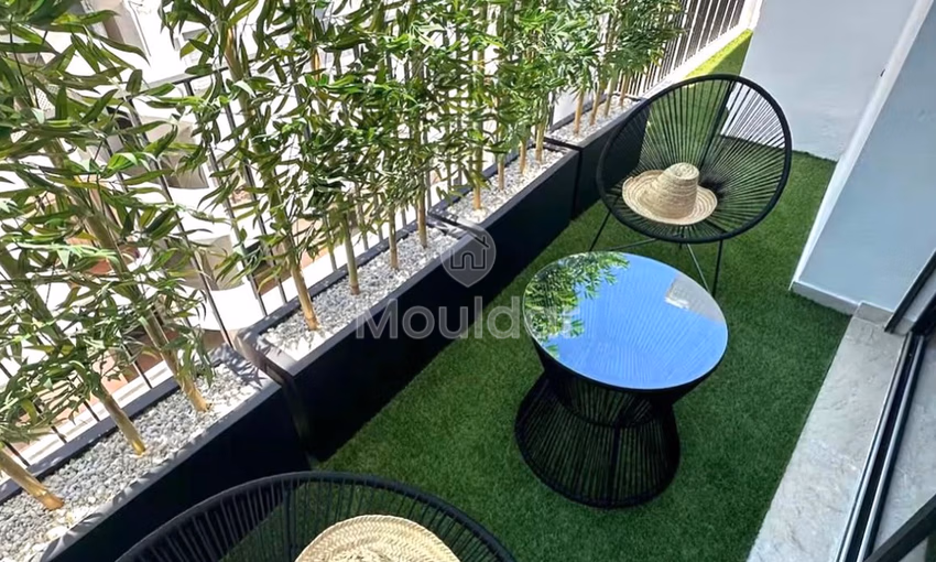 Estudio Amueblado en Alquiler en Casablanca - Racine, Listo para Habitar