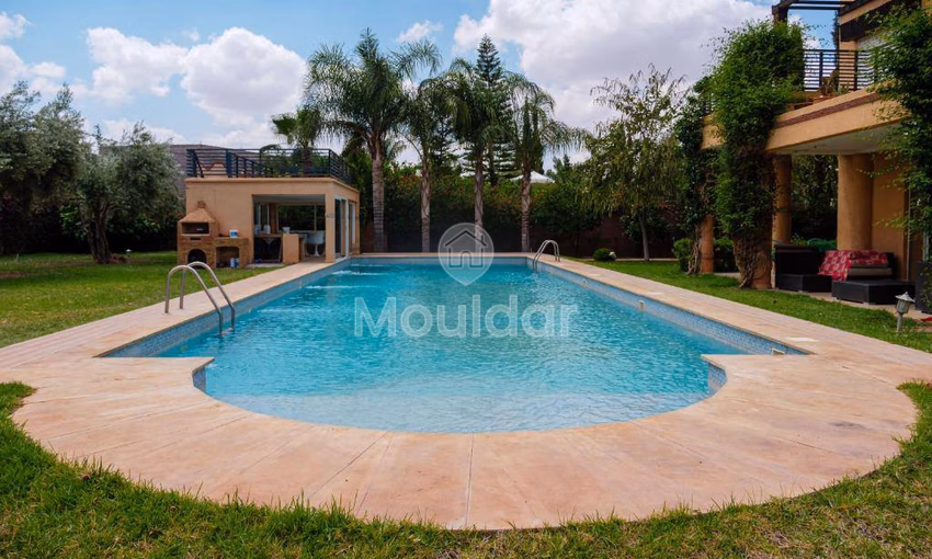 Villa à Louer à Marrakech : Luxe et Espace pour Vous