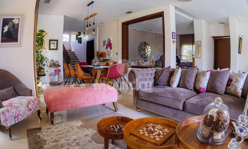 Villa à Louer à Marrakech : Luxe et Espace pour Vous