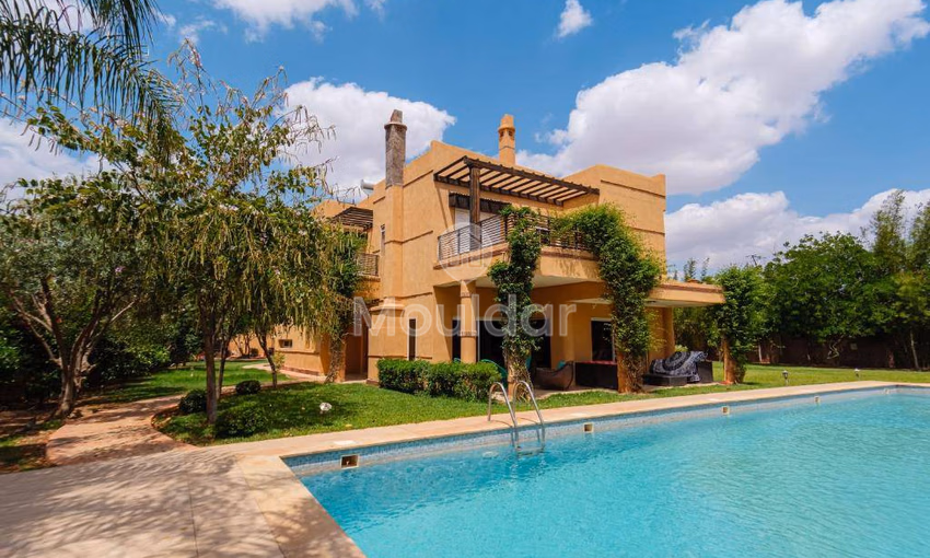Villa à Louer à Marrakech : Luxe et Espace pour Vous