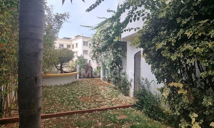 منزل للإيجار في عين دياب: أناقة وراحة! - view 6