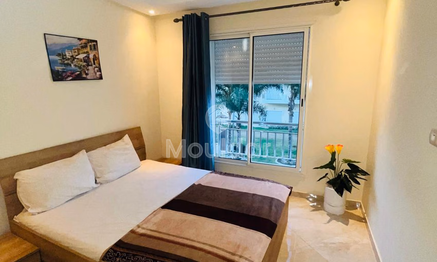 شقة للإيجار في بوزنيقة: 2 غرف نوم مع مسبح