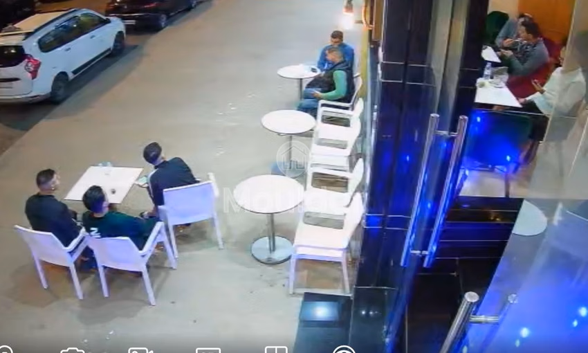 Commercial Property for Sale in Salé - Sidi Hajji, 110 m² Commercial Property for Sale in Salé - Sidi Hajji, 110 m²