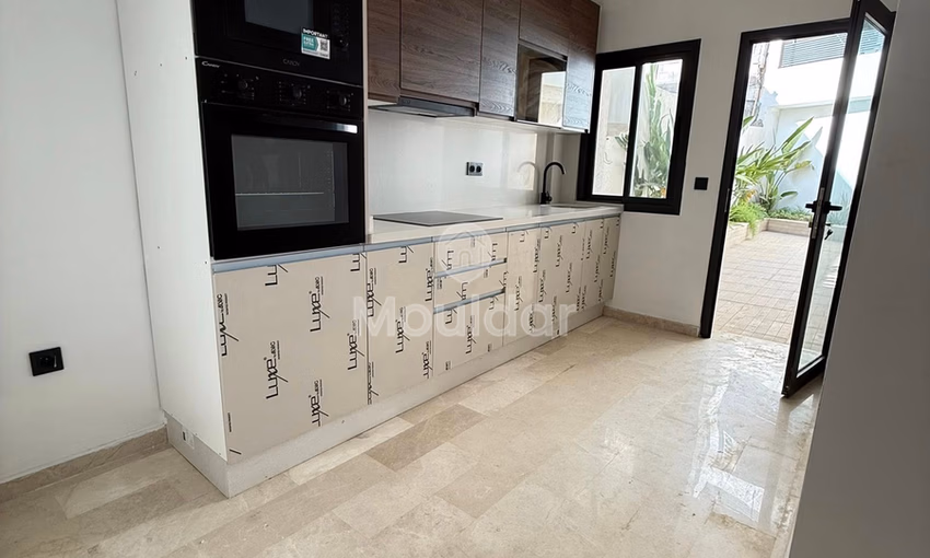 Appartement Élégant à Vendre à Casablanca avec Garage Appartement Élégant à Vendre à Casablanca avec Garage