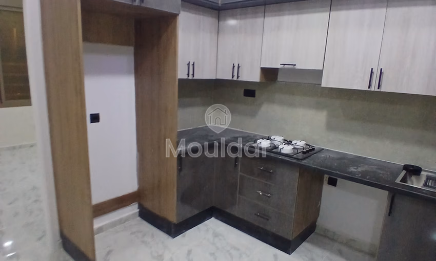 Beautiful Apartment in Oujda: 3 Bedrooms to Grab