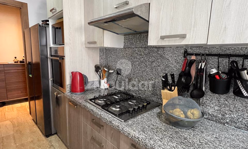 شقة عصرية في دار بوعزة: 113م² مع مسبح وحديقة شقة عصرية في دار بوعزة: 113م² مع مسبح وحديقة