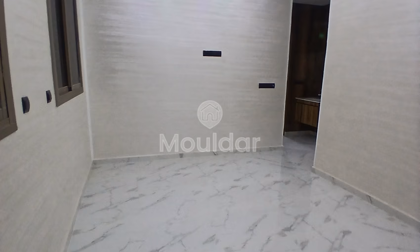 Beautiful Apartment in Oujda: 3 Bedrooms to Grab