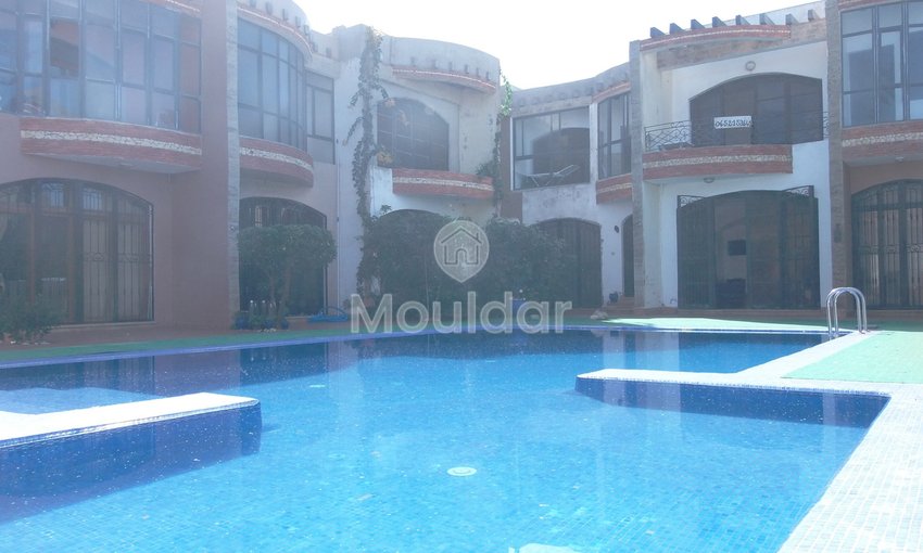 Διπλό διαμέρισμα προς πώληση στην Ελ Τζαντίδα: άνεση και κομψότητα