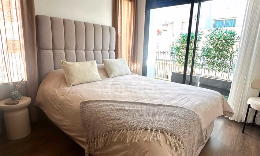 Studio for Rent in Casablanca: Terrace and Equipped Kitchen