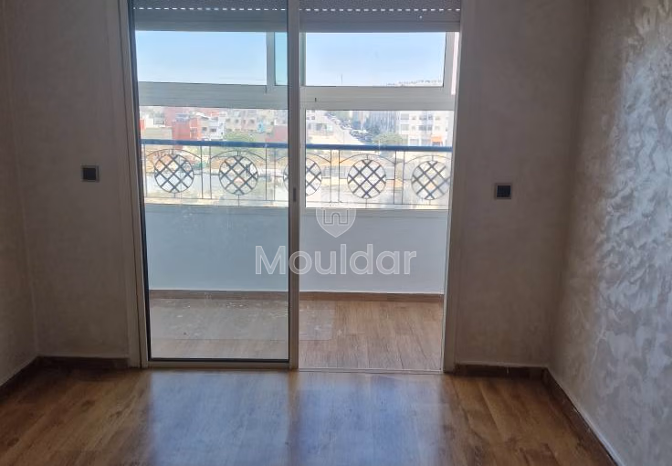 شقة 3 غرف للبيع في تمارة مع شرفة شقة 3 غرف للبيع في تمارة مع شرفة