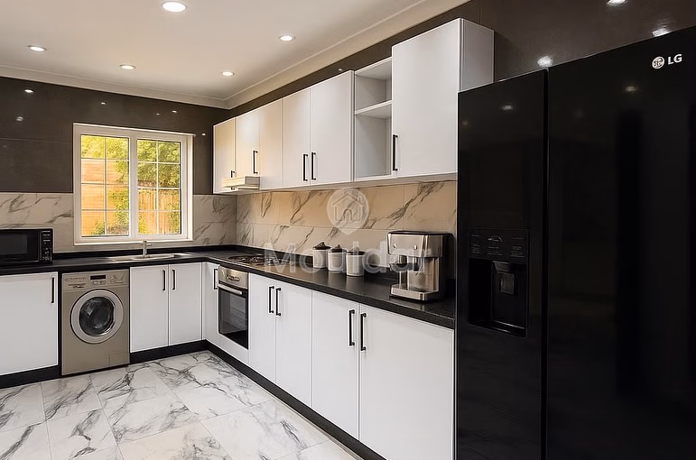 فيلا فاخرة 4 غرف للإيجار - عين دياف، الدار البيضاء فيلا فاخرة 4 غرف للإيجار - عين دياف، الدار البيضاء