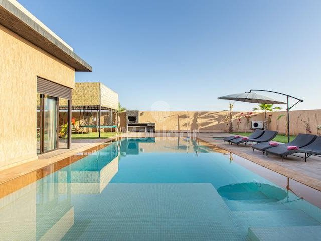 Villa de Luxe à Marrakech: Évasion avec Piscine et Confort - view 9