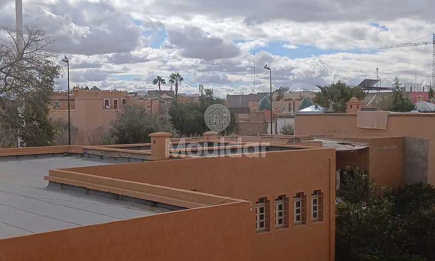رياض للبيع في مراكش: أناقة في قلب الزيتون رياض للبيع في مراكش: أناقة في قلب الزيتون