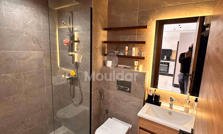 Studio À Louer Avec Balcon et Climatisation à Maarif, Casablanca Studio À Louer Avec Balcon et Climatisation à Maarif, Casablanca