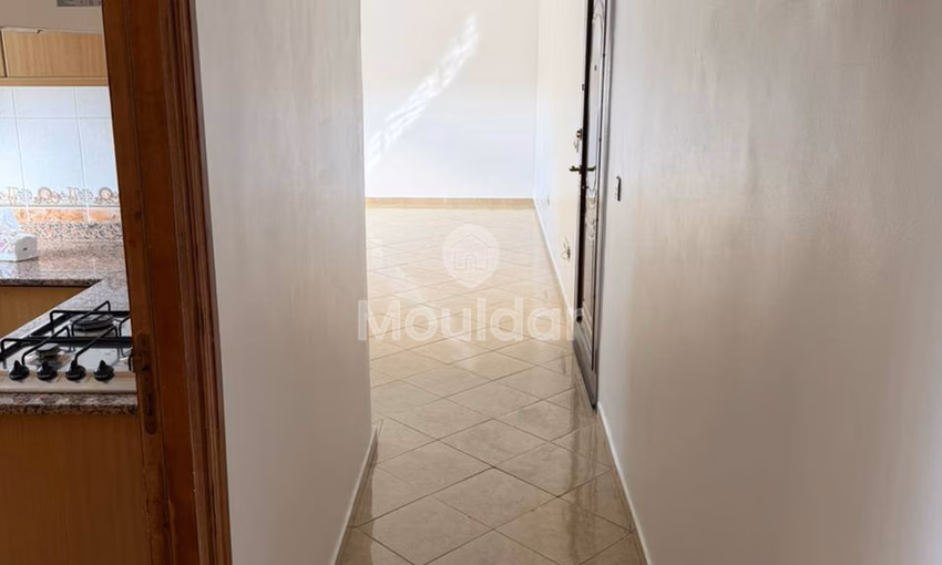 Studio à Louer à Casablanca - Belvédère : Connexion WiFi Incluse