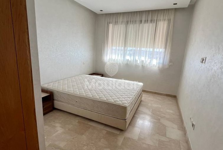 شقة للإيجار في دار بوعزة: الراحة والأمان - view 5