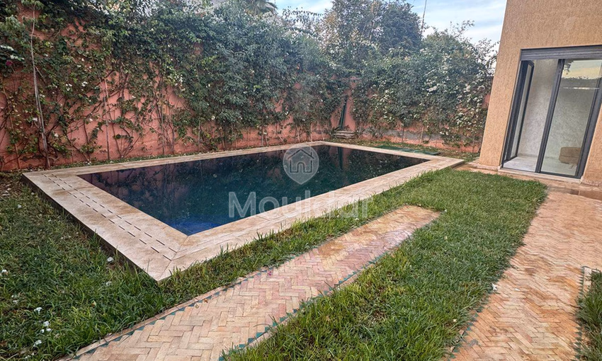 Villa de Luxe à Marrakech : 4 Chambres avec Piscine Villa de Luxe à Marrakech : 4 Chambres avec Piscine