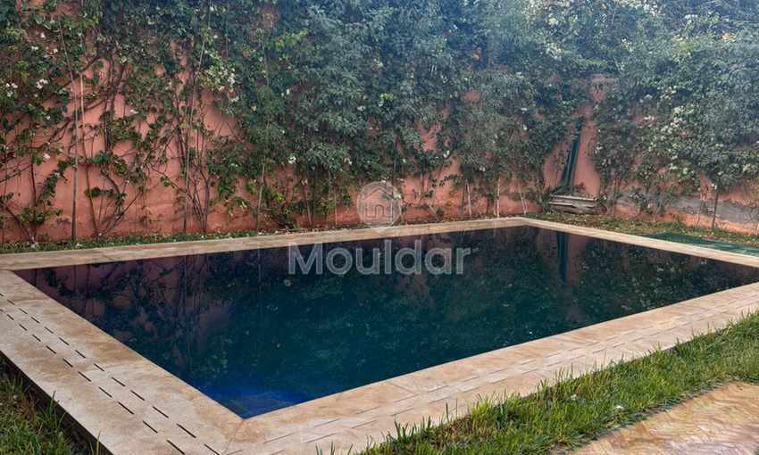 Villa de Luxe à Marrakech : 4 Chambres avec Piscine Villa de Luxe à Marrakech : 4 Chambres avec Piscine
