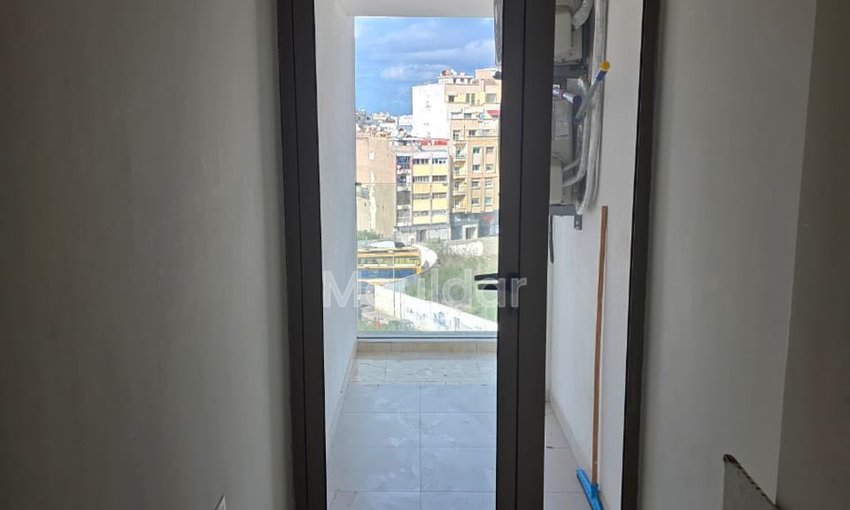 In affitto: Appartamento con 2 camere a Sidi Belyout, Casablanca - view 4